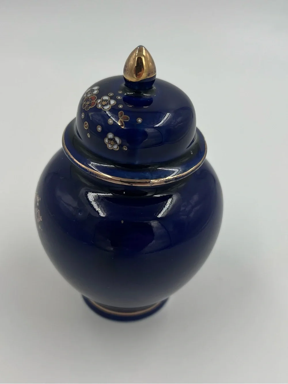 Vintage Sato Gordon Japan Kutani Cobalt Blue Ginger Jar Rickshaw & Flowers 4.5”